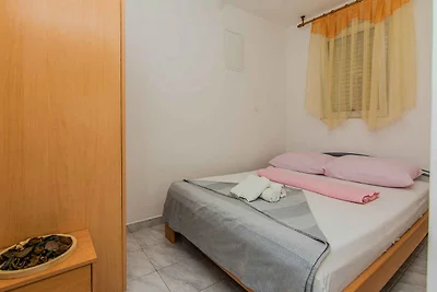 apartman za odmor Obiteljski odmor Nin