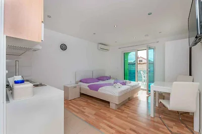 Ferienwohnung mit Balkon, im Zentrum