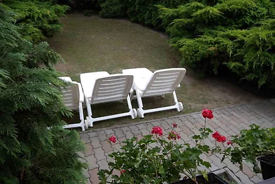 Ferienhaus mit grossem, gepflegtem Garten