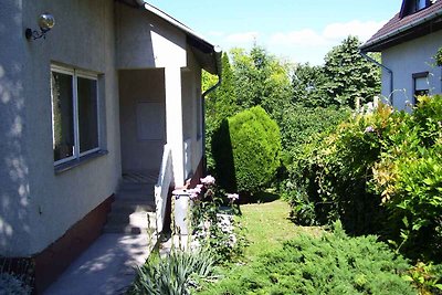 Ferienwohnung in grüner Lage