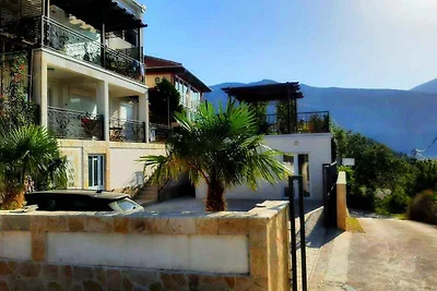 Ferienwohnung mit Terrasse und Klimaanlage