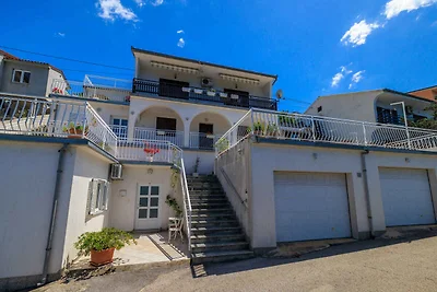 Gemütliches Studio Jasna mit Meeresblick in