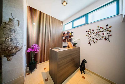 Komfortable Ferienwohnung Tomo mit Meerblick 