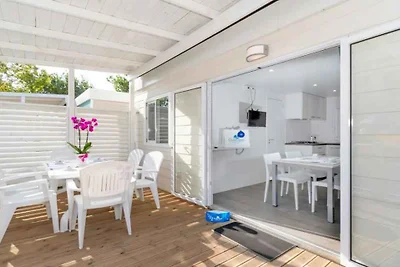 FerienWohnung mit Veranda und Klimaanlage