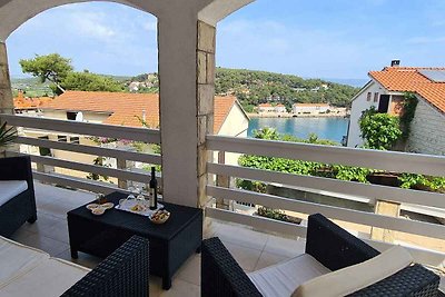 Ferienwohnung mit Balkon und Meerblick