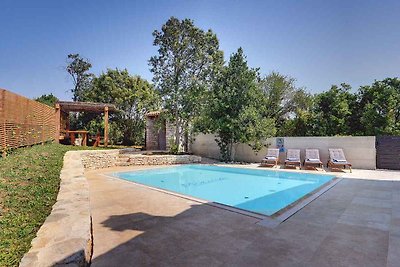 Ferienhaus mit Klimaanlage und Pool