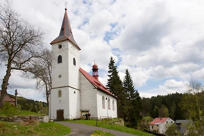 Ferienhaus 200 m vom Skigebiet Nové Hamry
