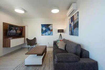 Ferienwohnung mit Pool und Klimaanlage