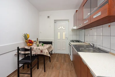 Ferienwohnung mit Balkon und Klimaanlage