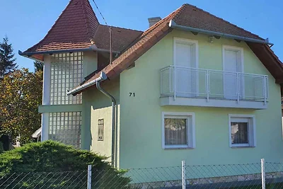 Ferienhaus mit Gartendusche und