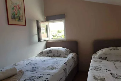 Komfortable Ferienwohnung DD Grubišić mit Mee