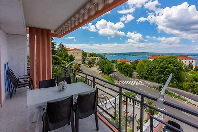 Ferienwohnung mit Terrasse und Meerblick