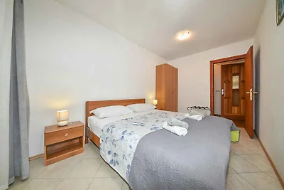 Ferienwohnung mit Balkon und Klimaanlage