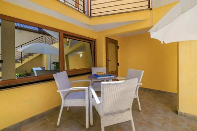 Ferienhaus mit Terrasse