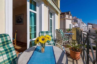 Ferienwohnung mit Balkon und Klimaanlage