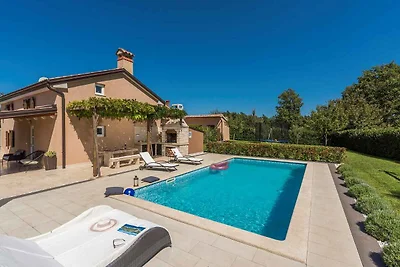 Villa mit Privatpool