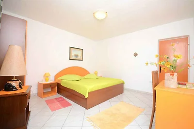 Ferienwohnung mit Klimaanlage, Terrasse und M