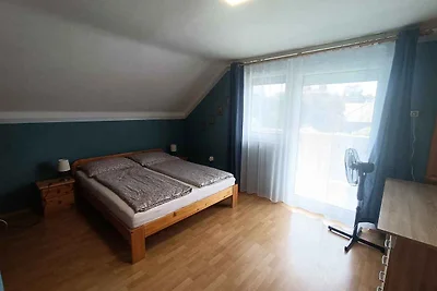 Ferienhaus mit Terrasse und Grill
