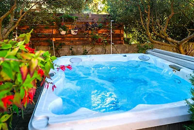 Elegante Villa Pamaroka in Šibenik mit privat