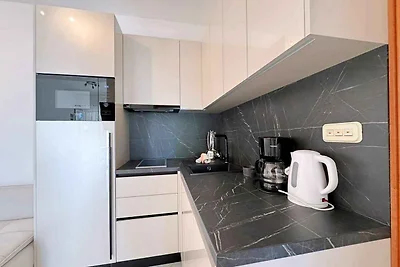 Ferienwohnung mit Meerblick 20 m von der