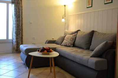 Ferienwohnung mit Balkon und Klimaanlage
