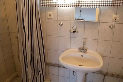 Ferienhaus mit Grill und Parkplatz