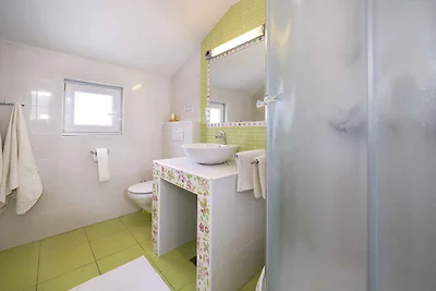 Ferienwohnung mit Balkon und Klimaanlage