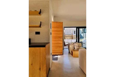 Villa mit Pool und Klima