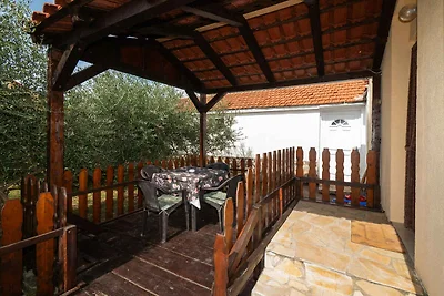Ferienwohnung mit Klimaanlage und Grill