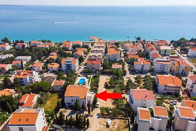 Ferienwohnung mit Pool, Grill und Balkon