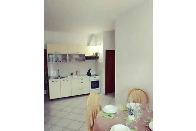 Ferienwohnung mit Klimaanlage, Balkon und