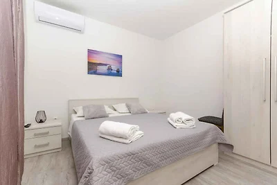 Appartamento Vacanza con famiglia Supetarska Draga