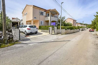 Ferienwohnung mit Klimaanlage und Grill