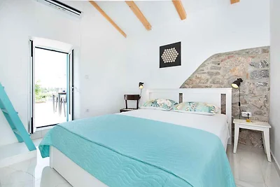 Ferienhaus in ländlicher Umgebung, rustikaler