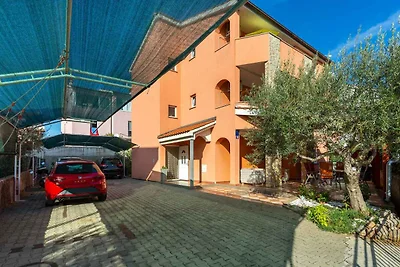 Ferienwohnung mit Klimaanlage und Balkon