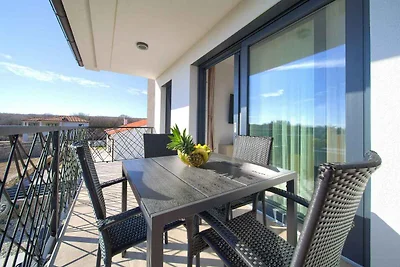 Ferienwohnung Mira Residence, 4 Personen