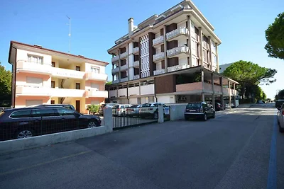 Ferienwohnung mit Klimaanlage und Balkon