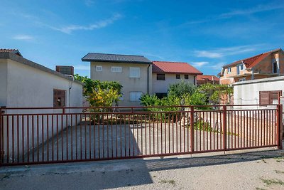 Ferienwohnung mit Terrasse und Klimaanlage