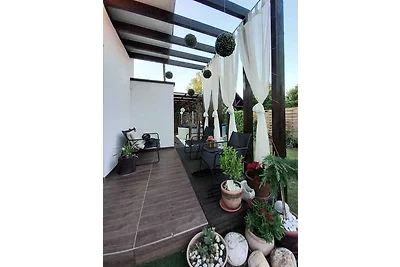 Ferienhaus mit Pool und Internet