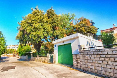 Ferienwohnung mit Klimaanlage und Terrasse