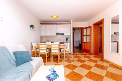 Ferienwohnung mit Meerblick und Pool