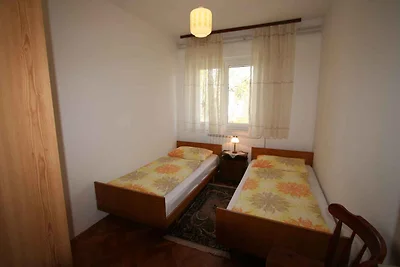 Ferienwohnung mit Terrasse, ruhig gelegen
