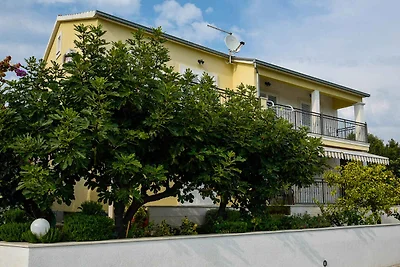 Ferienwohnung Unterkunft 130 m vom Meer