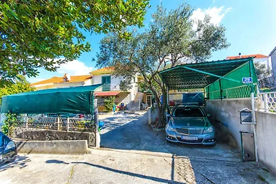 Appartamento Vacanza con famiglia Supetarska Draga