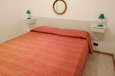 Bungalow 80 m vom Strand mitten im Pinienhain