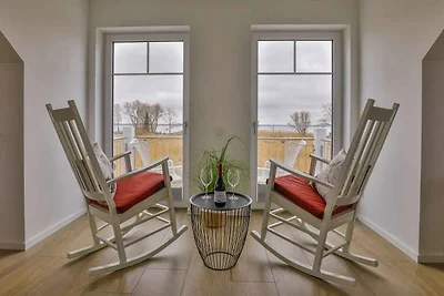 Ferienhaus mit Blick auf den See