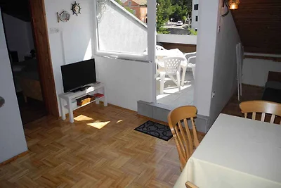 Ferienwohnung mit Klimaanlage und Balkon