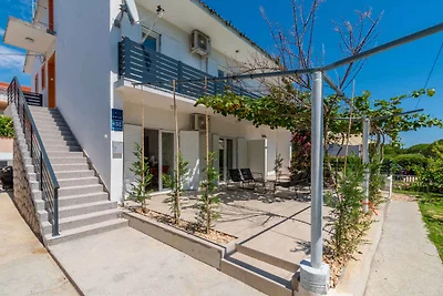 Ferienwohnung mit Klimaanlage und Grill