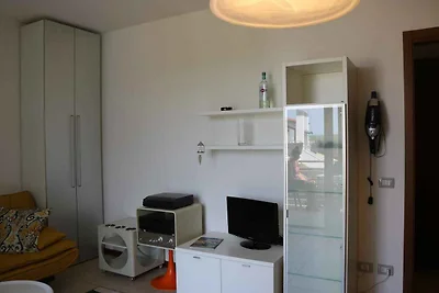 Ferienwohnung mit Schwimmbad und Klimaanlage