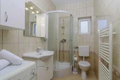 Charmantes Apartment mit zwei Schlafzimmern, 